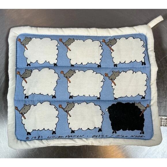 White Other - Vintage 1983 Lilian Vernon Alan Wood Sheep Pot Holder Blue White Black Sheep